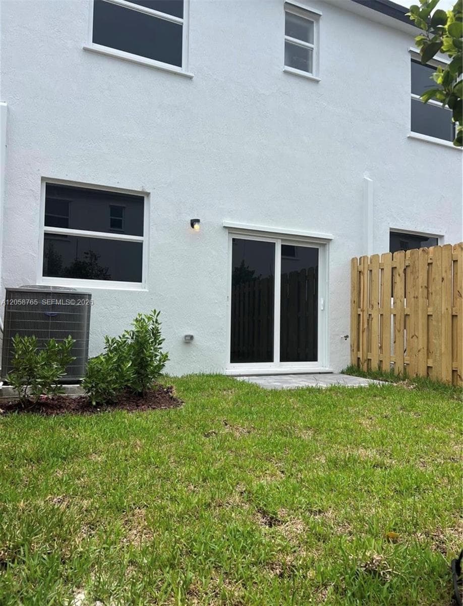 17932 SW 357th Ter, Homestead, FL 33034 photo 2
