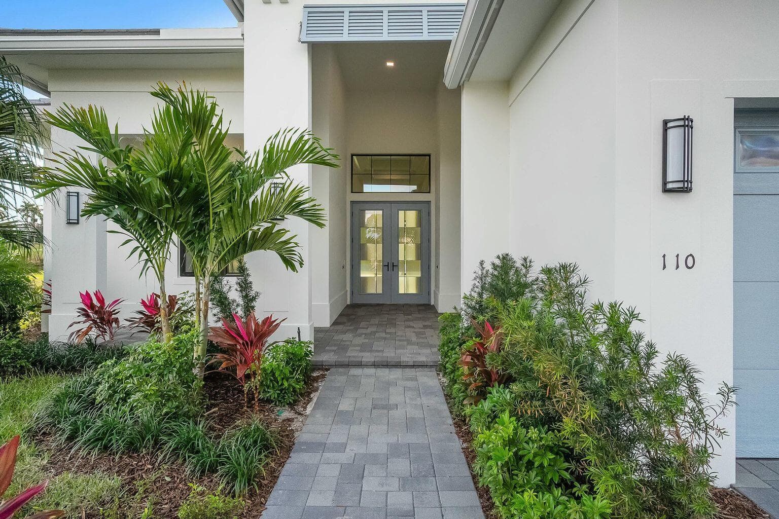 110 SE Via Verona, Port St. Lucie, FL 34984 photo 5