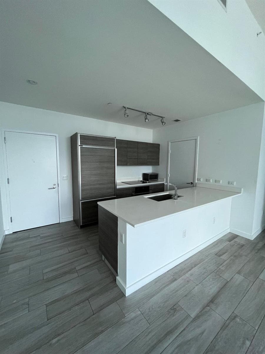 1100 S MIAMI Avenue # 4209, Miami, FL 33130 photo 2