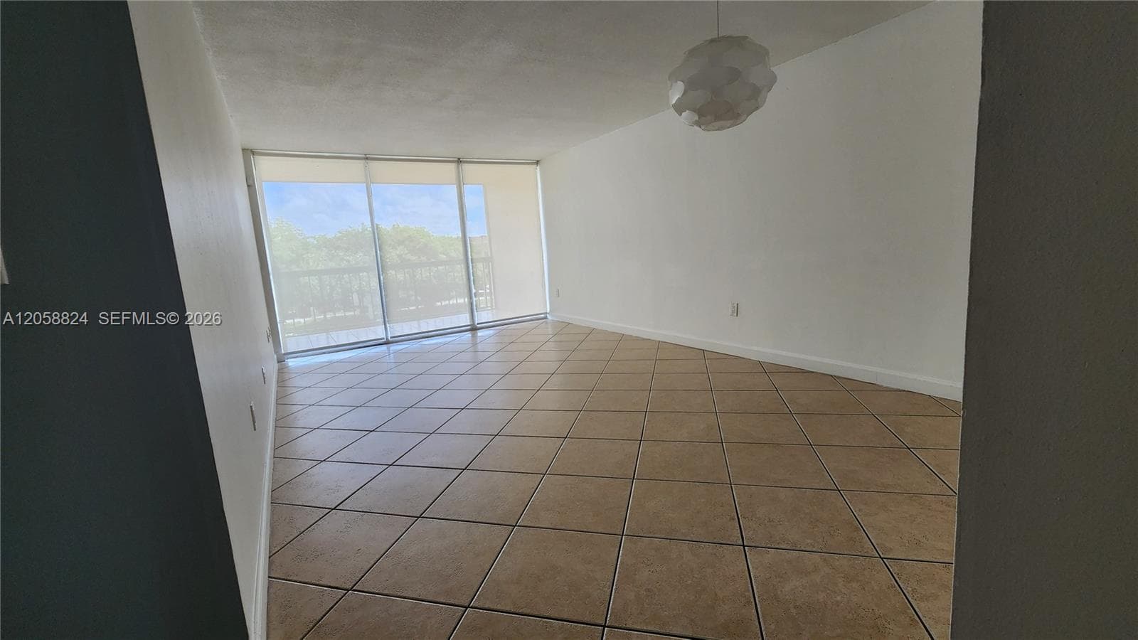 10985 SW 107th St # 304, Miami, FL 33176 photo 5