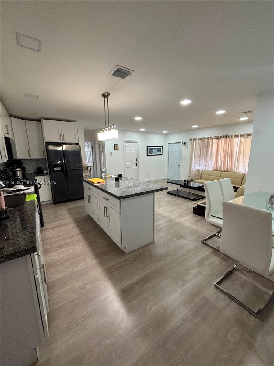 2855 NW 163rd St, Miami Gardens, FL 33054 photo 2