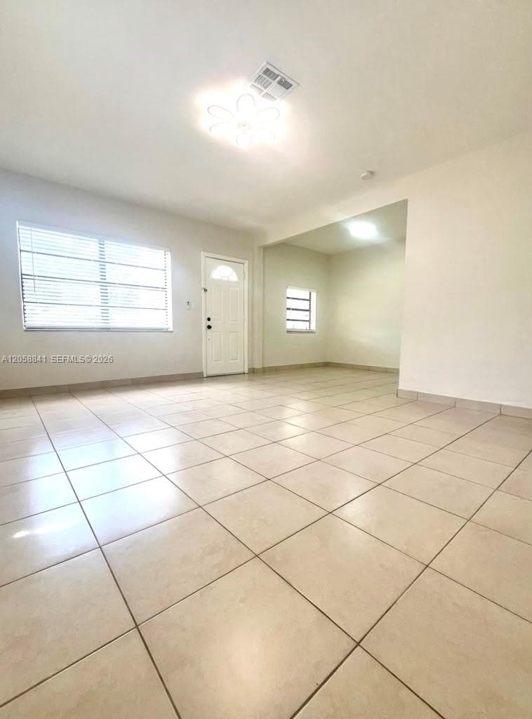 1679 NE 176 ST, North Miami Beach, FL 33162 photo 3