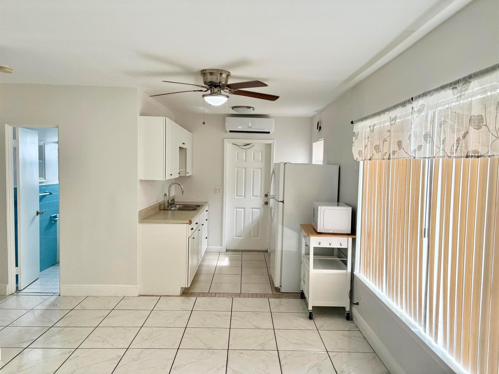 417 NE 2nd Street, Boynton Beach, FL 33435 photo 3