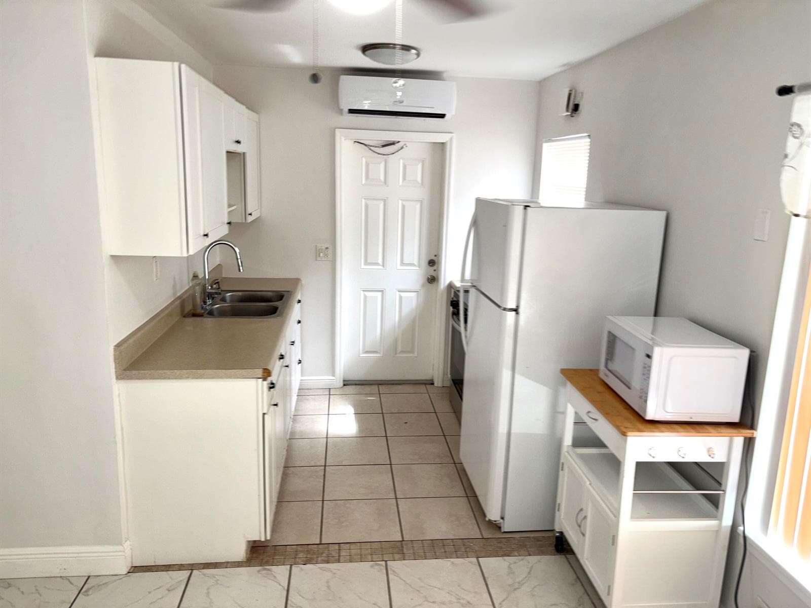 417 NE 2nd Street, Boynton Beach, FL 33435 photo 4