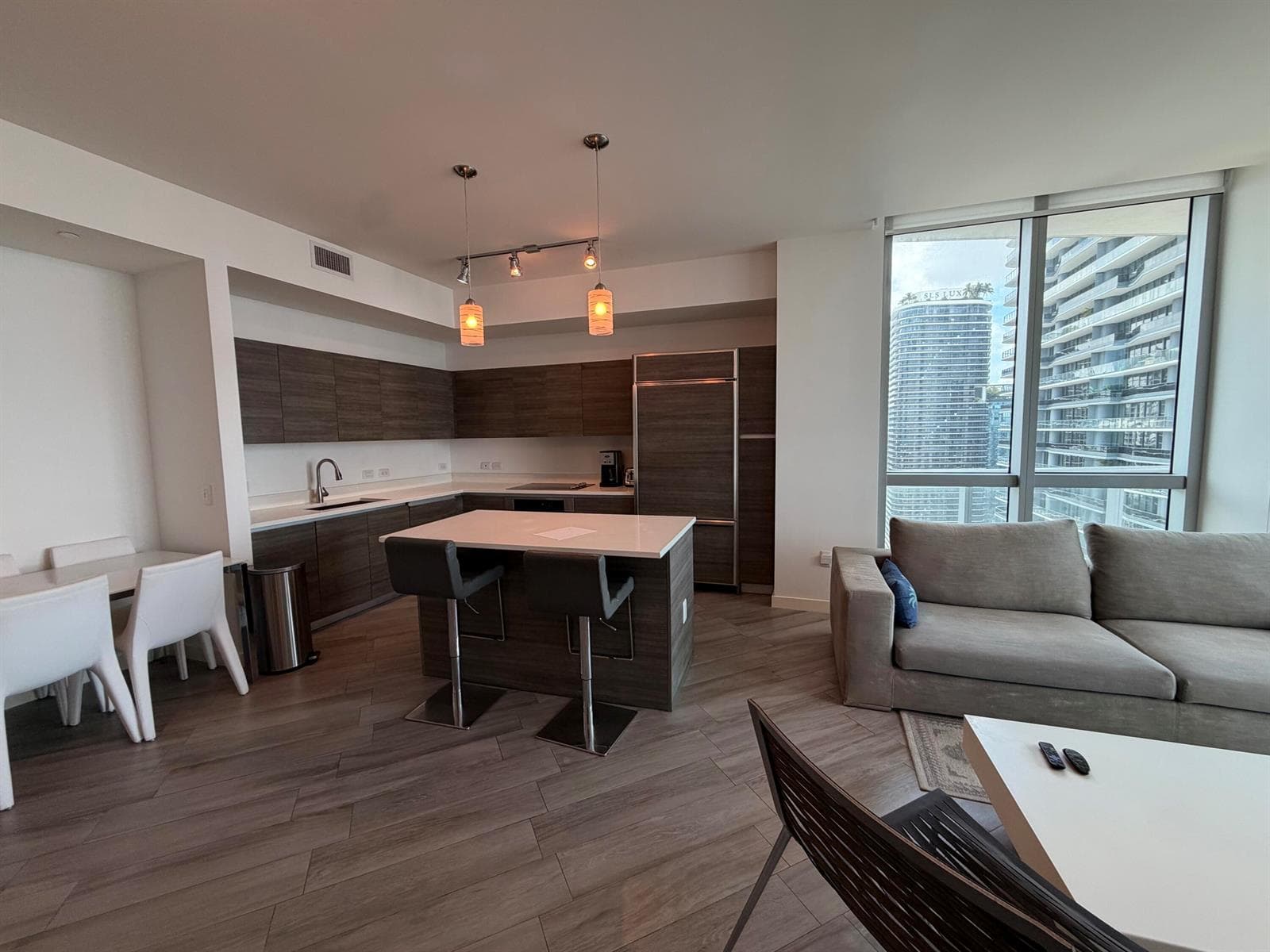 1100 S MIAMI Avenue # 4210, Miami, FL 33130 photo 2