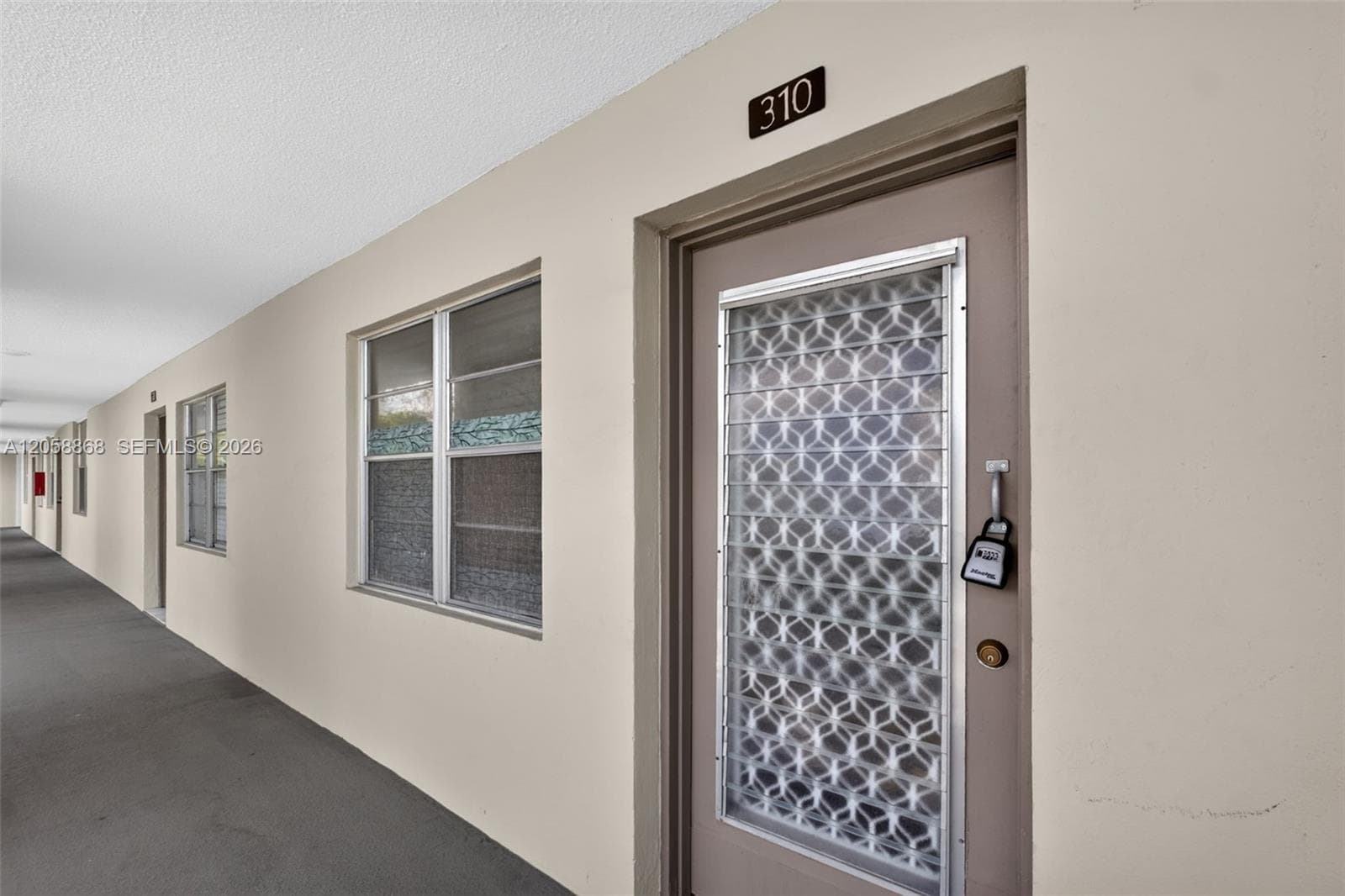2900 NW 48th Ter # 310, Lauderdale Lakes, FL 33313 photo 2