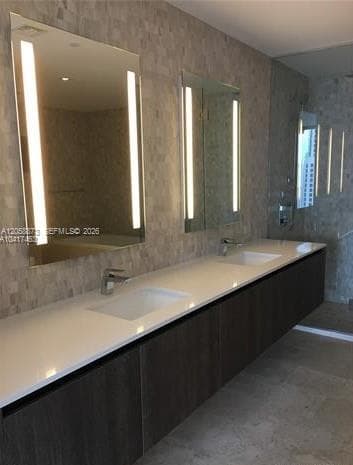 88 SW 7th St # 2603, Miami, FL 33130 photo 4