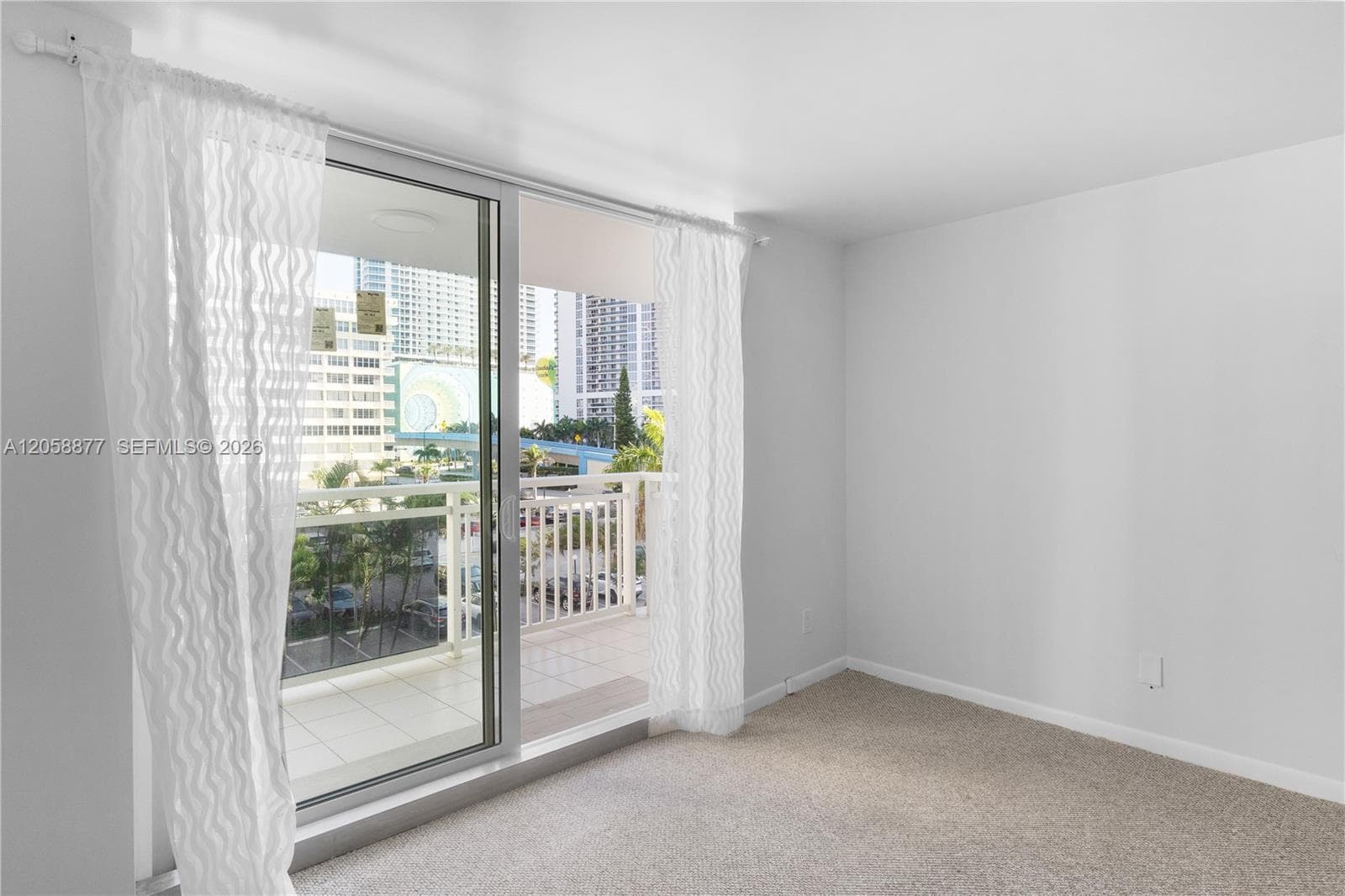 1849 S Ocean Dr # 407, Hallandale Beach, FL 33009 photo 4
