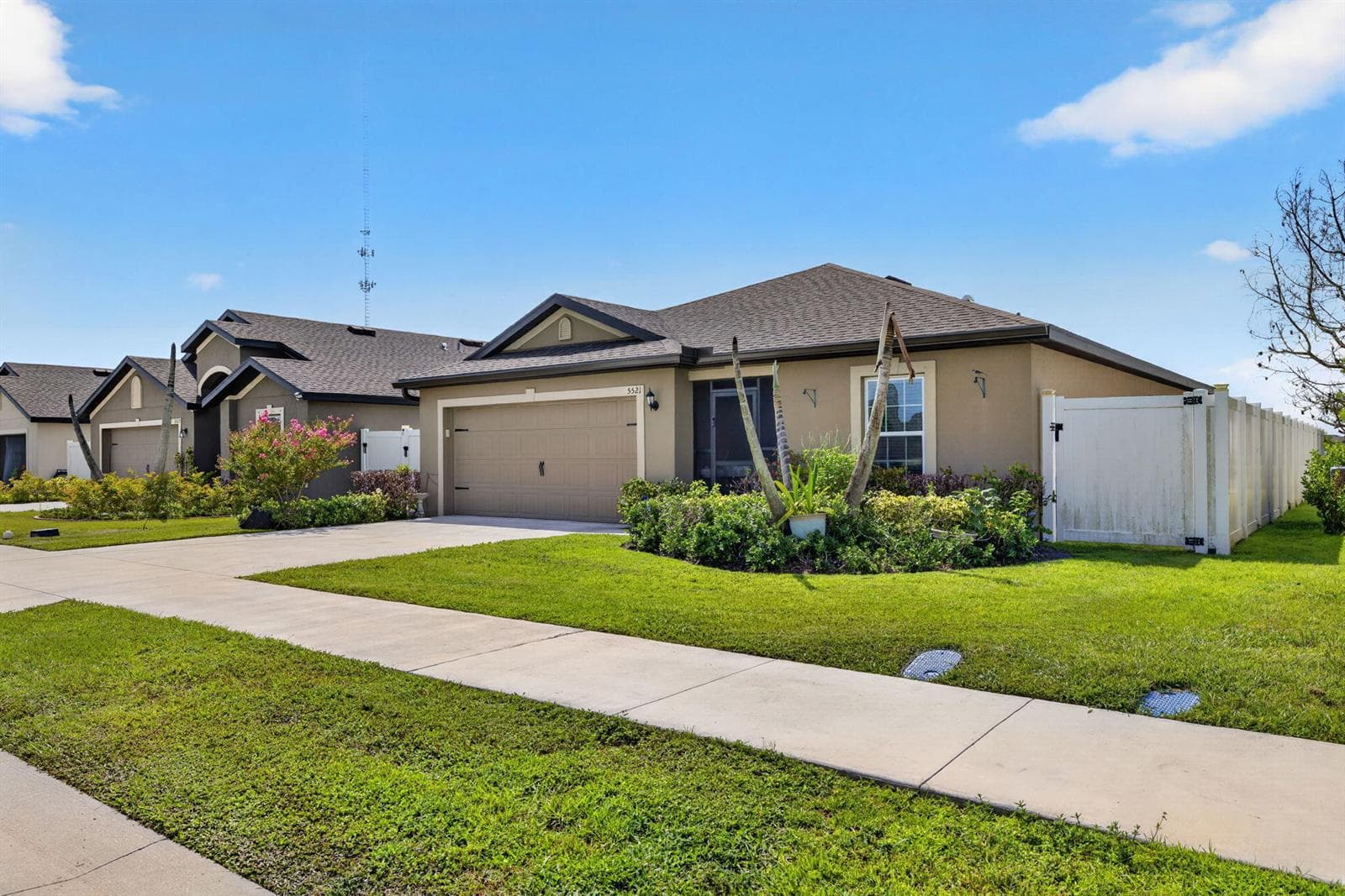 5521 Fantasy Drive, Fort Pierce, FL 34947 photo 3