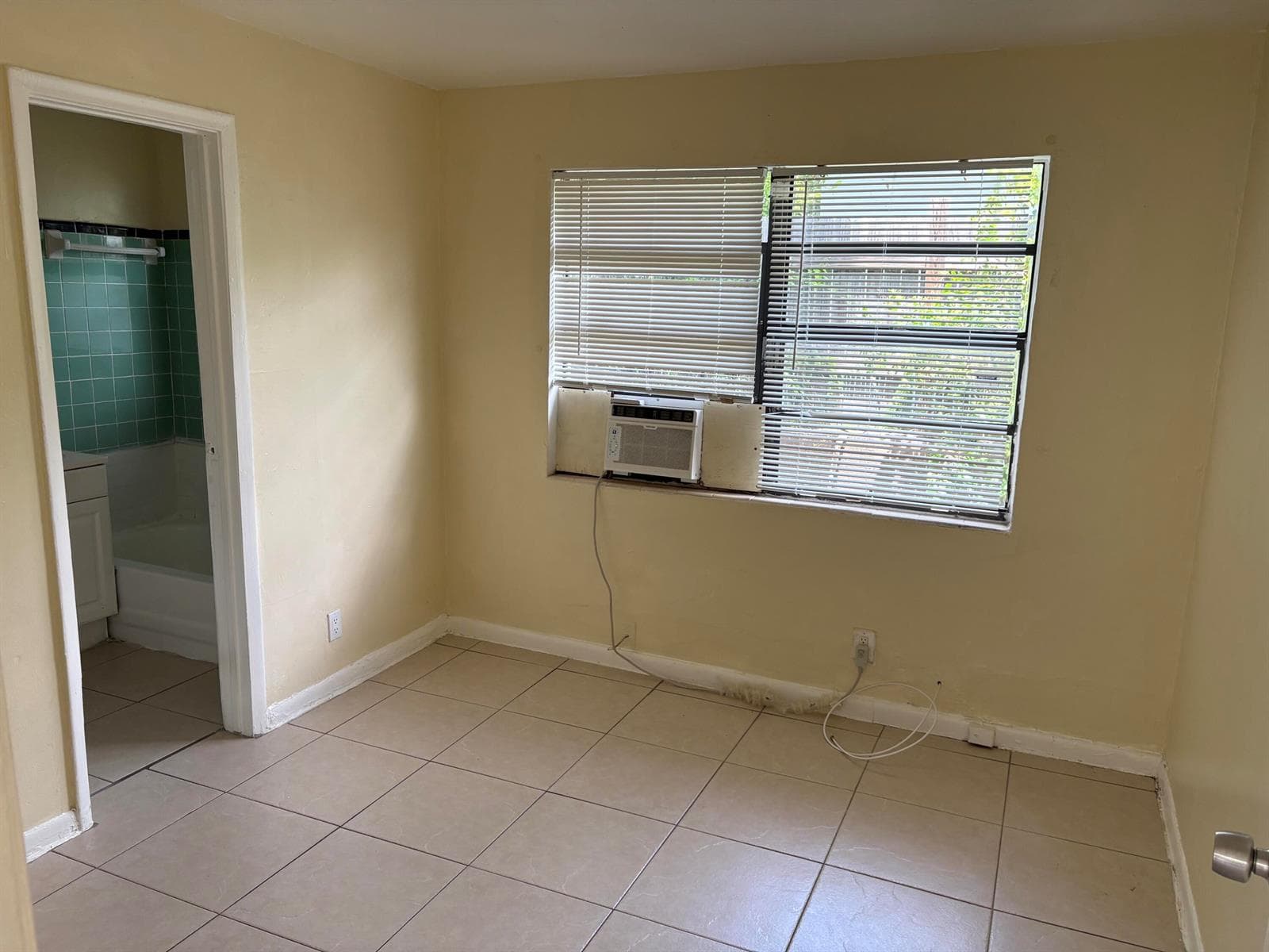 905 19TH Street # 3, West Palm Beach, FL 33407 photo 3