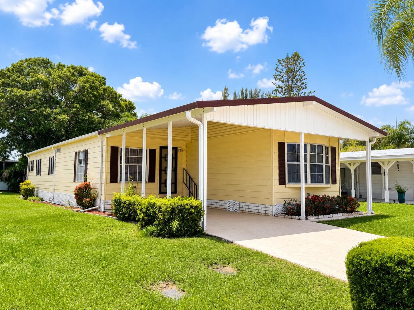 4 Del Sol, Port St. Lucie, FL 34952 photo 2