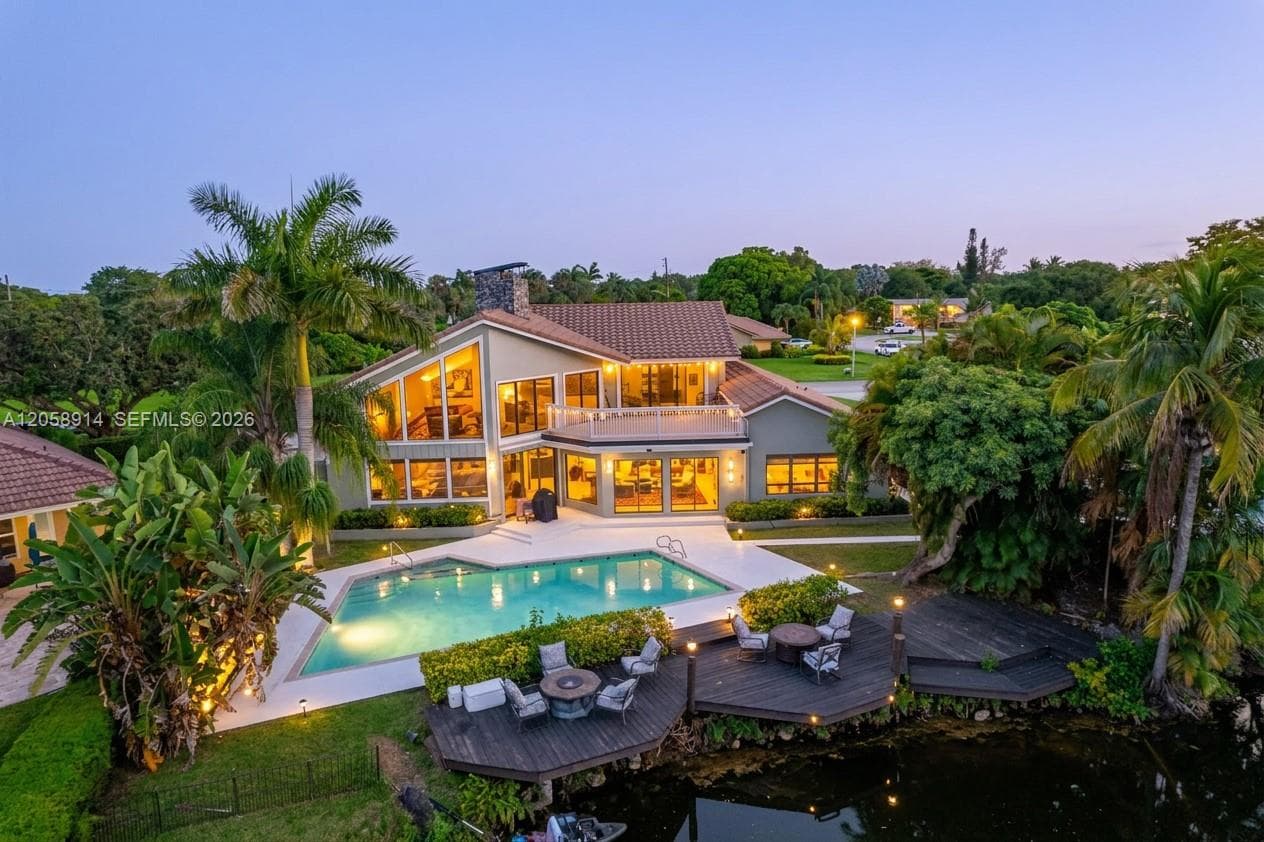 12731 NW 1st St, Plantation, FL 33325 photo 4