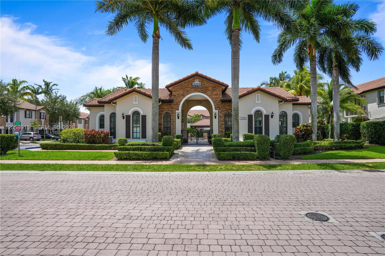 10341 NW 32nd Ter, Doral, FL 33172 photo 3