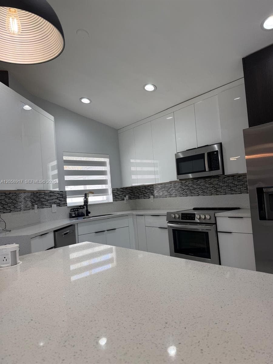 1970 NW 178th Ter # 1, Pembroke Pines, FL 33029 photo 4