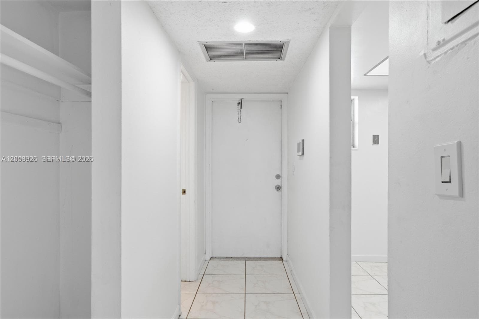 19051 NE 2nd Ave # 1503, Miami, FL 33179 photo 3