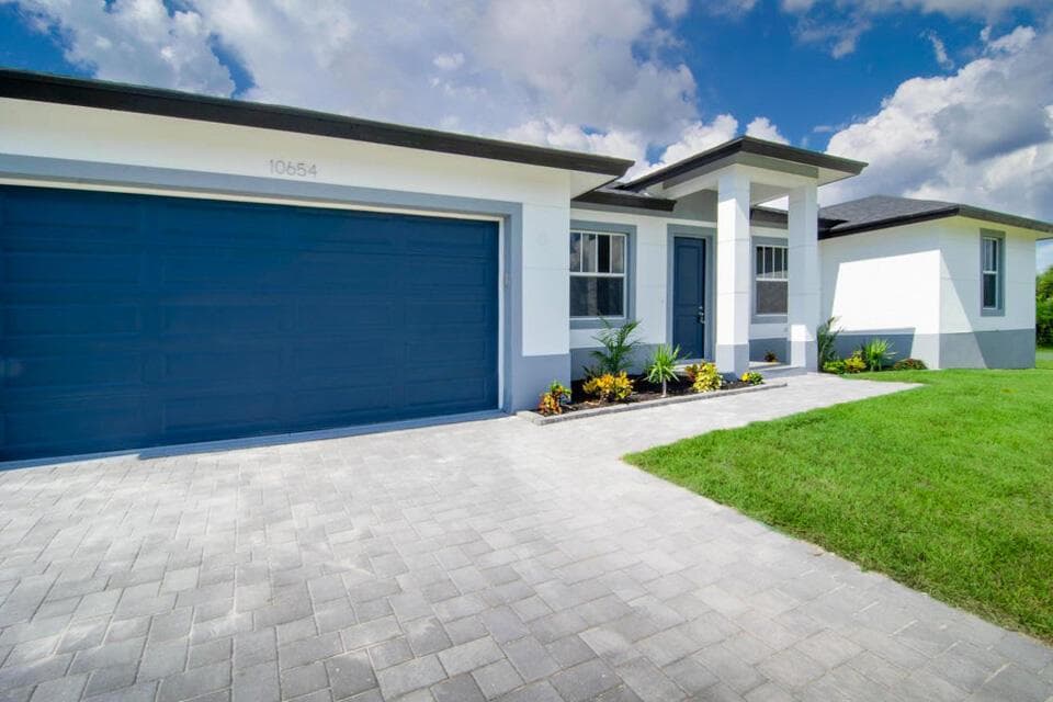 10654 Washington Road, Port Charlotte, FL 33981 photo 3