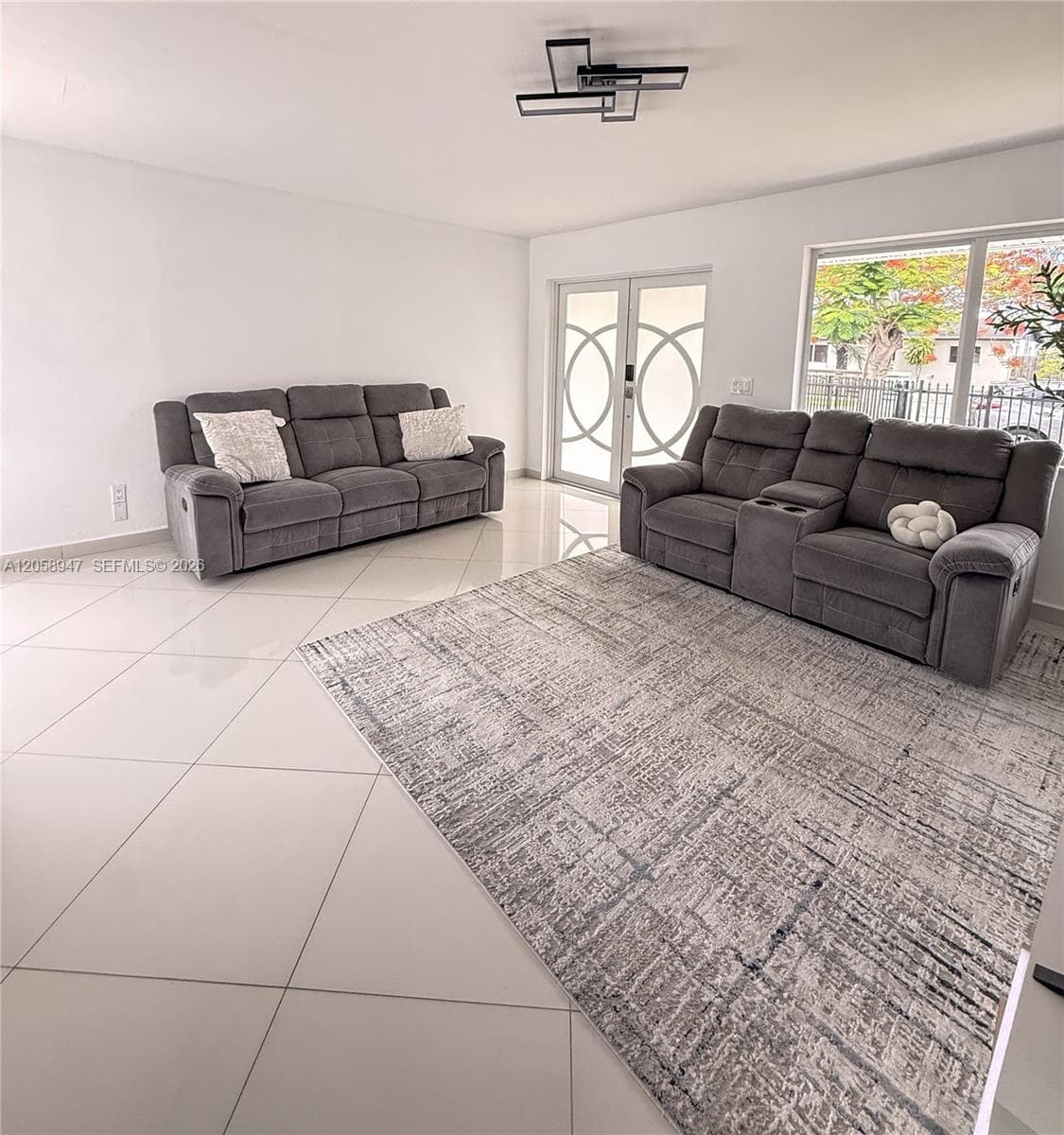 20130 SW 106th Ave, Cutler Bay, FL 33189 photo 3