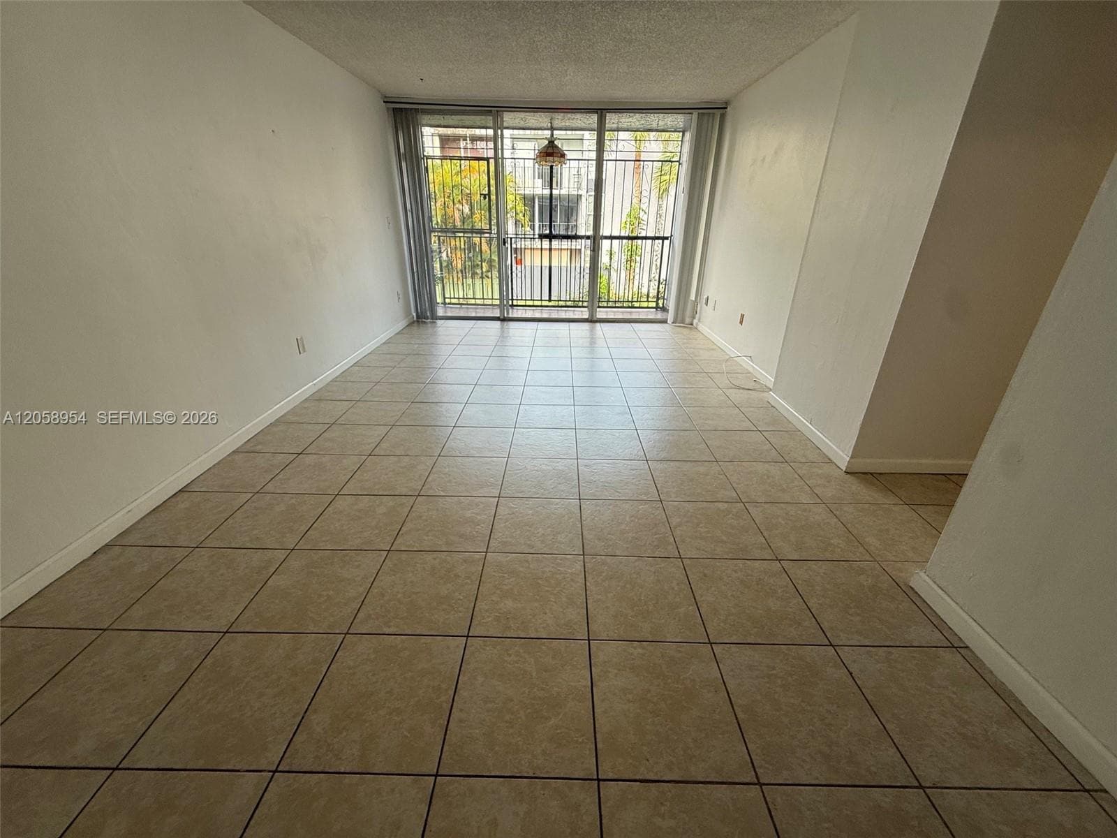 8841 W Flagler St # 202, Miami, FL 33174 photo 3