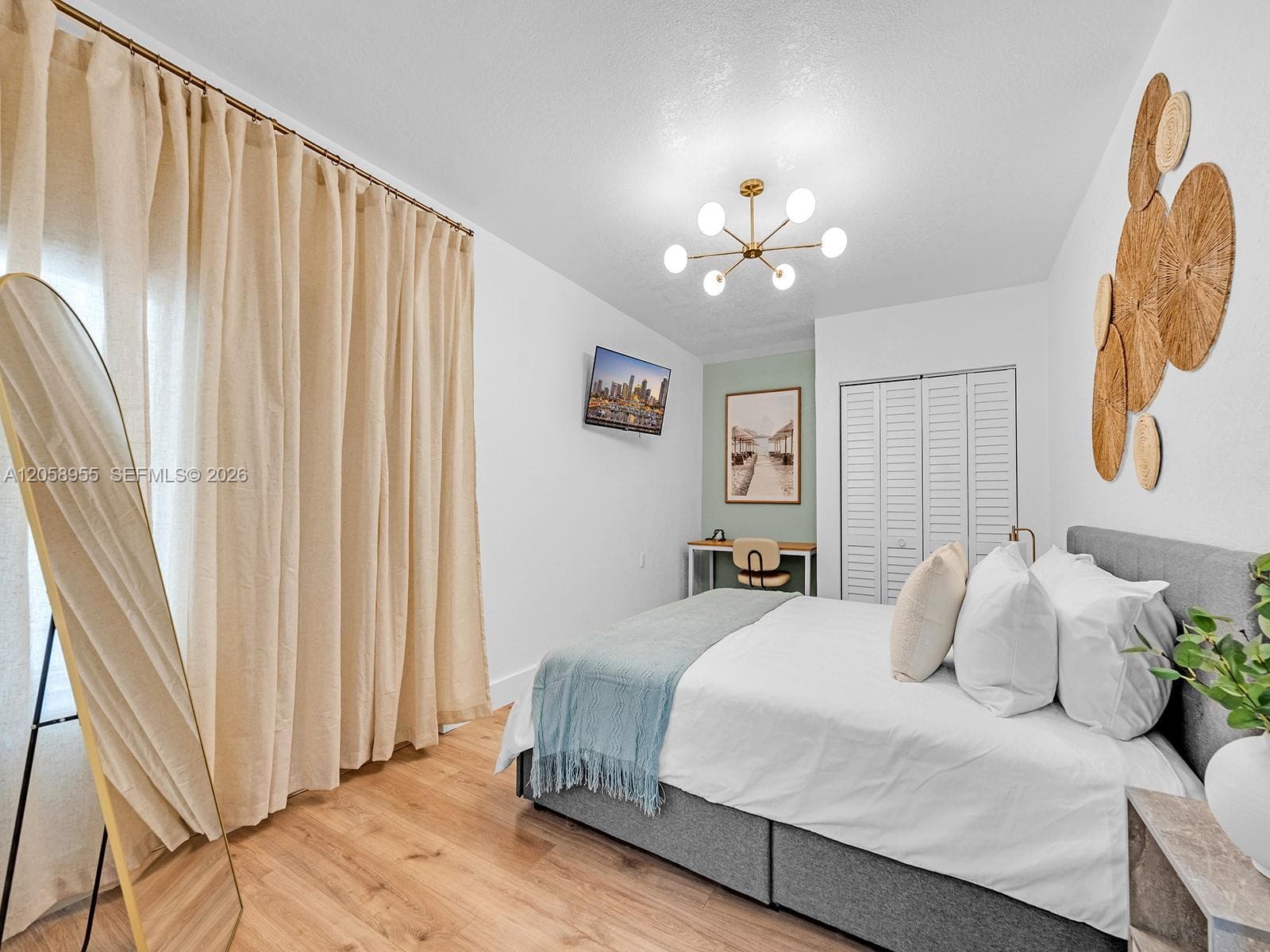 430 Forrest Dr, Miami Springs, FL 33166 photo 5