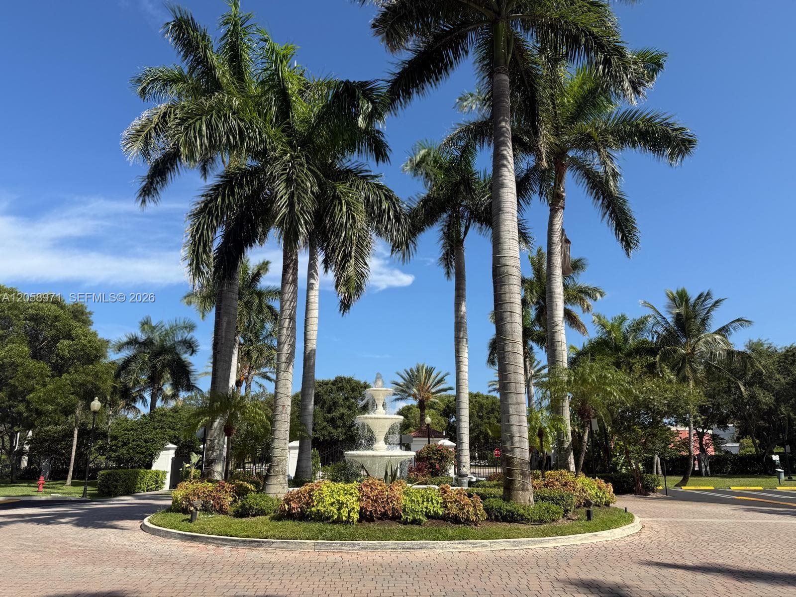401 Villa Cir # 401, Boynton Beach, FL 33435 photo 2