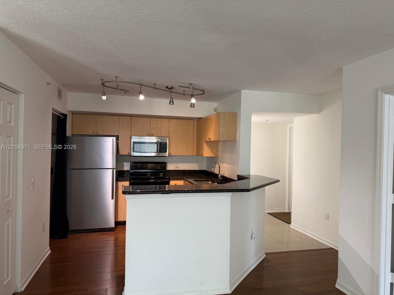 401 Villa Cir # 401, Boynton Beach, FL 33435 photo 5