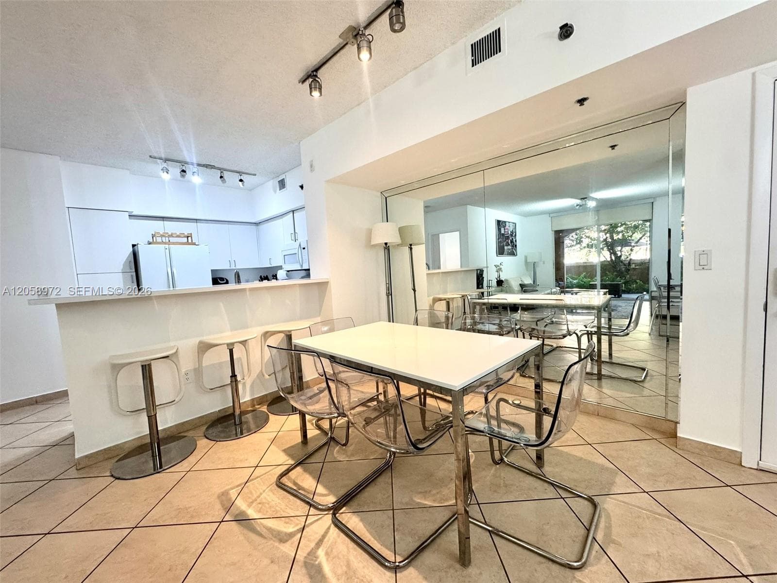 Listing