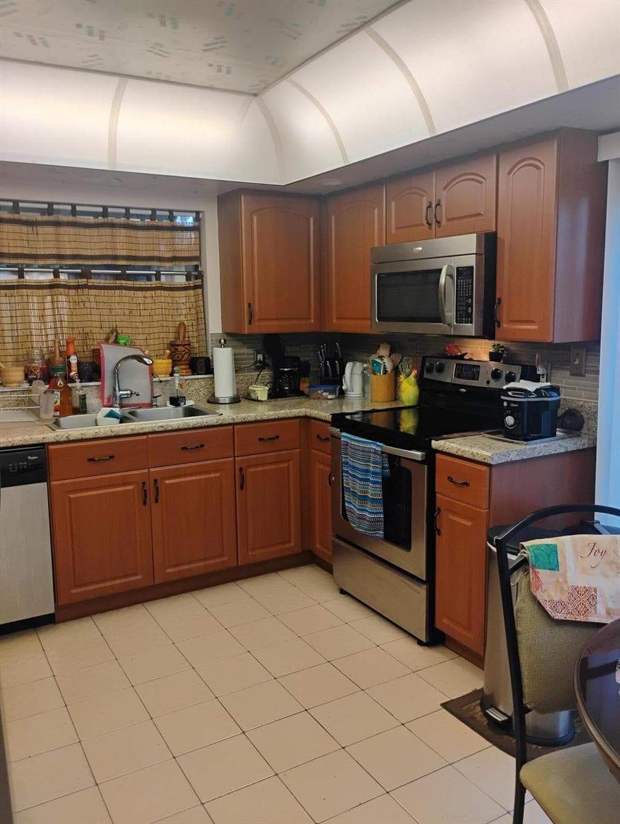5665 LAKEVIEW MEWS Drive, Boynton Beach, FL 33437 photo 4