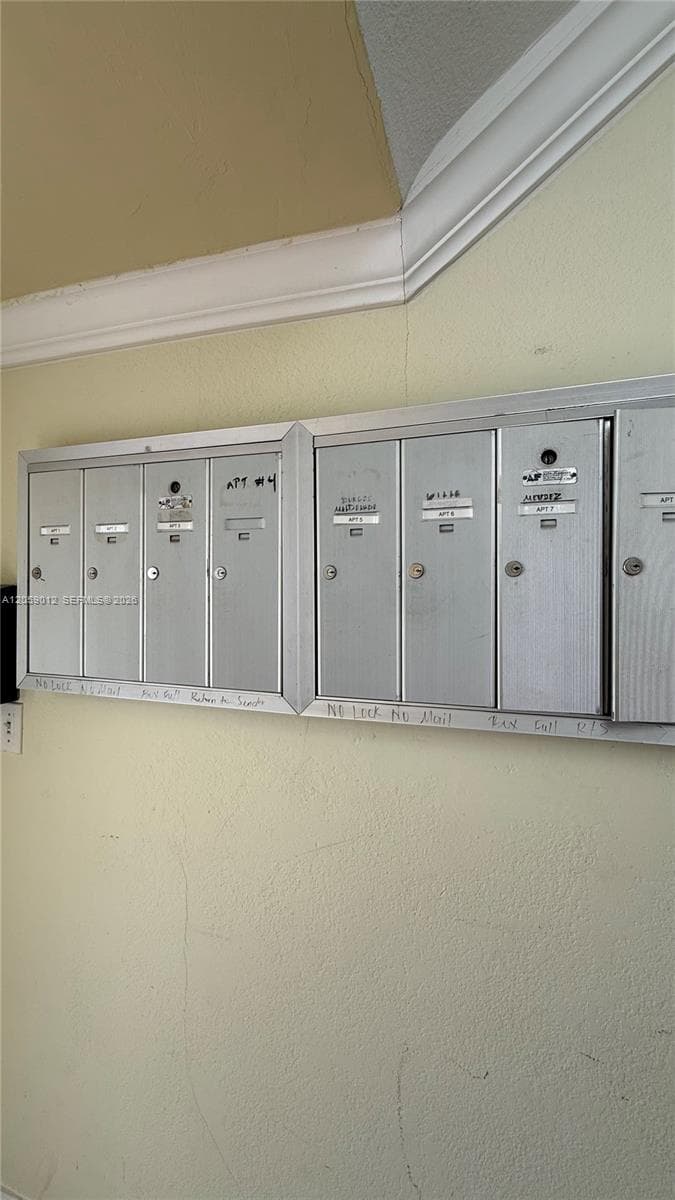 7636 Abbott Ave # 6, Miami Beach, FL 33141 photo 5