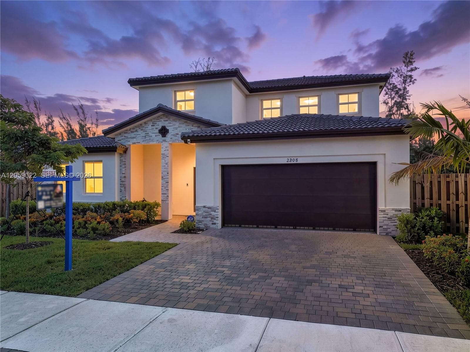 2208 SE 30th St, Homestead, FL 33035 photo 3