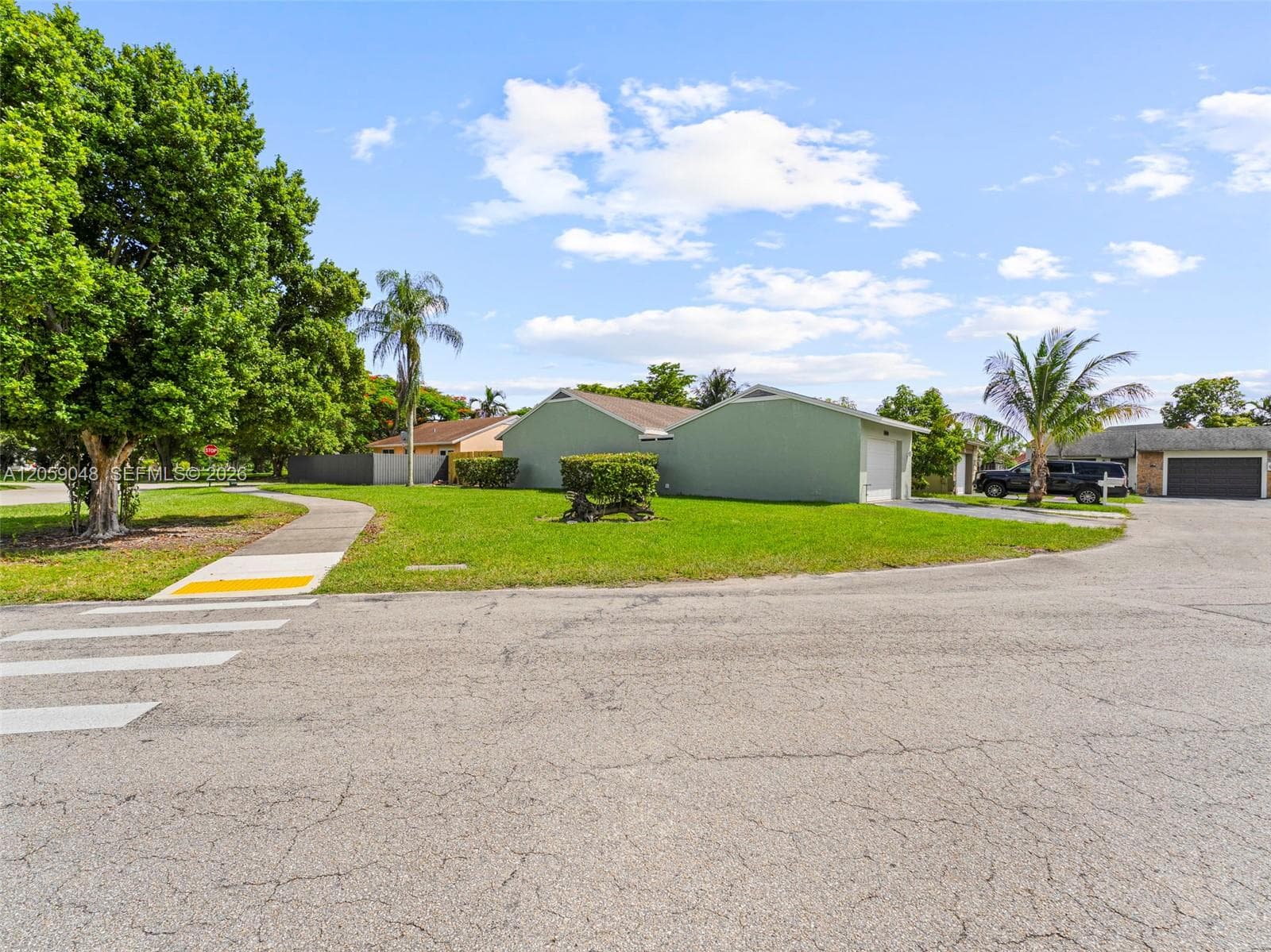 1378 Osprey Ct, Homestead, FL 33035 photo 2