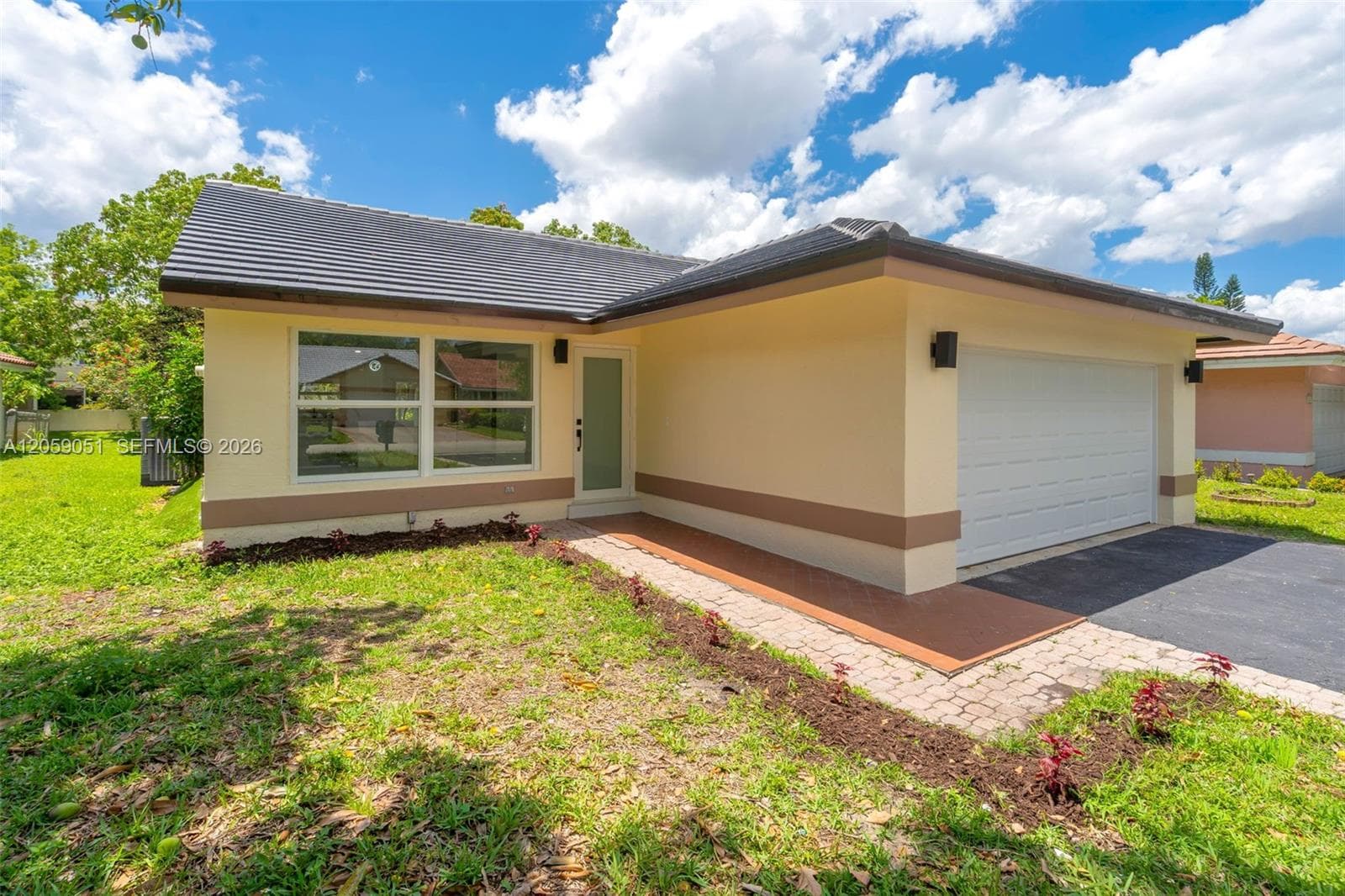 2828 NW 95th Ave, Coral Springs, FL 33065 photo 4