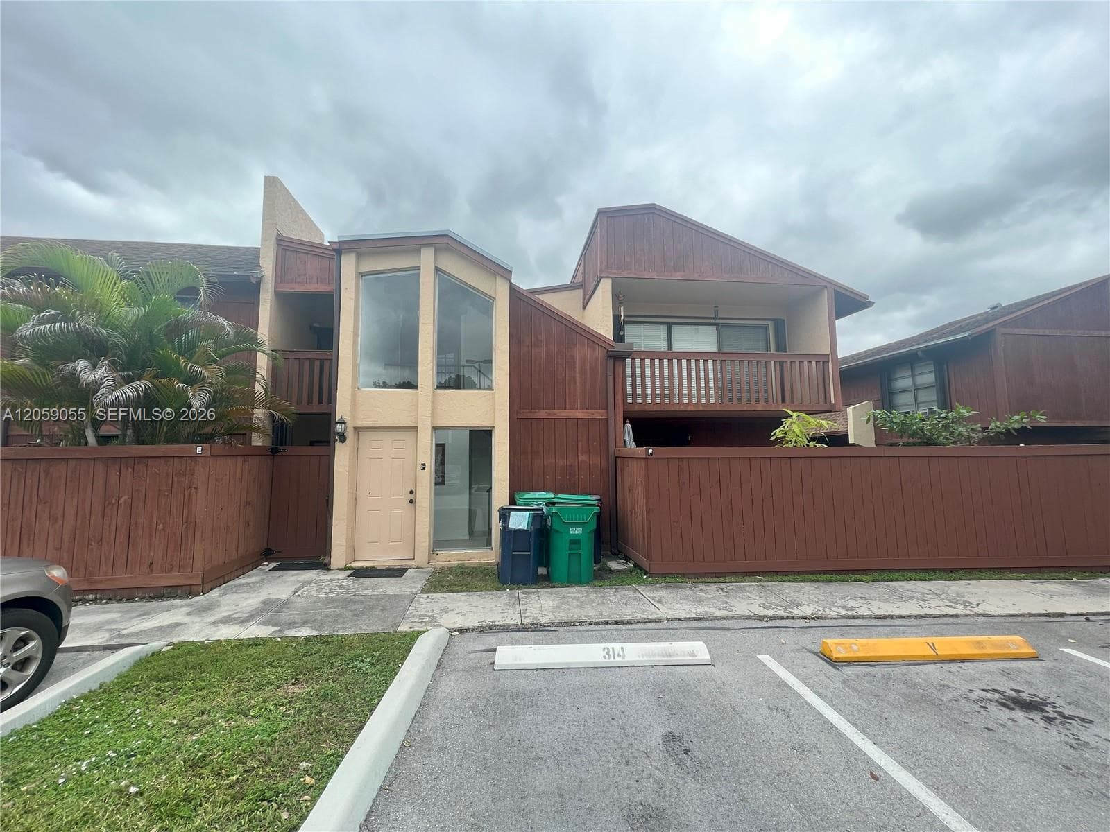 6211 SW 116th Pl # F, Miami, FL 33173 photo 2
