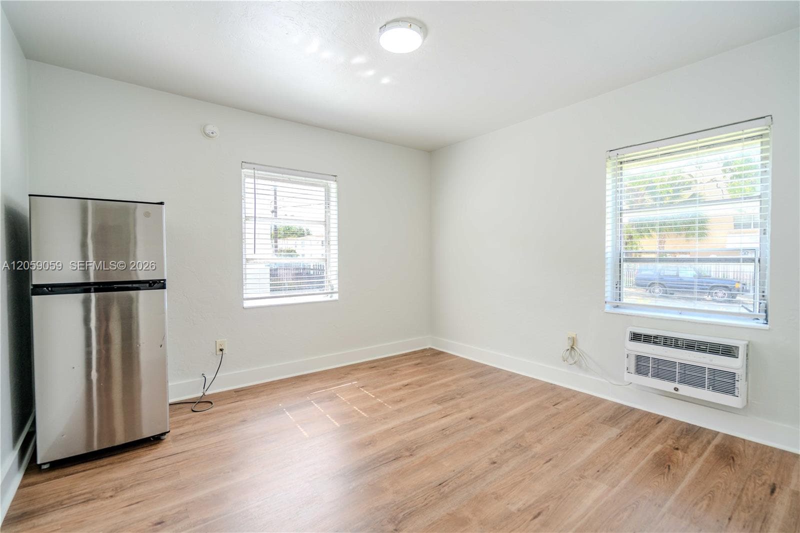 433 NE 82nd St # 1, Miami, FL 33138 photo 2
