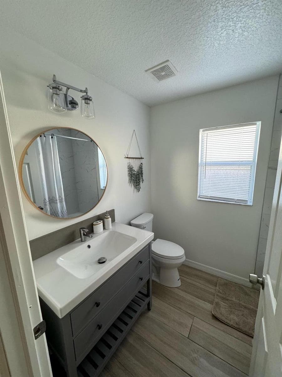 4020 E LOUISIANA Avenue, Tampa, FL 33610 photo 5