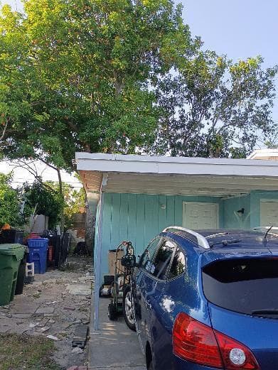 2731 NW 16TH Court, Fort Lauderdale, FL 33311 photo 5