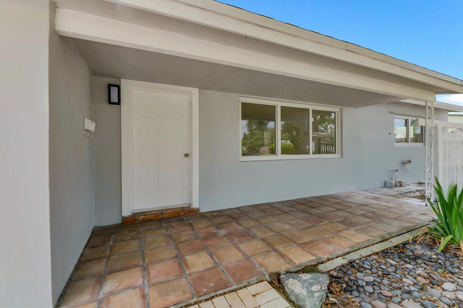 1404 SW 1ST Avenue, Deerfield Beach, FL 33441 photo 5