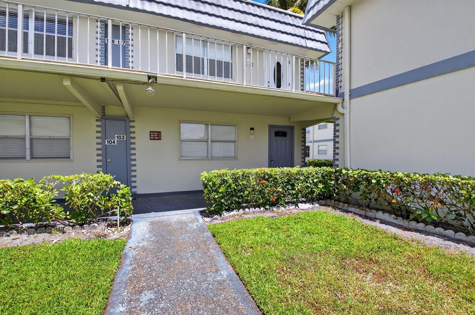 103 Brittany C, Delray Beach, FL 33446 photo 2