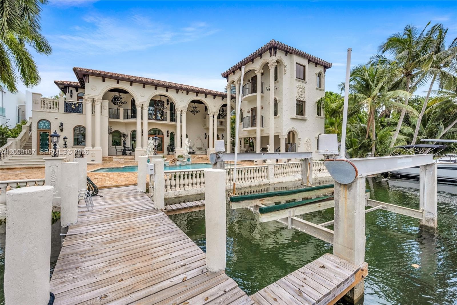 270 Atlantic Ave, Sunny Isles Beach, FL 33160 photo 2