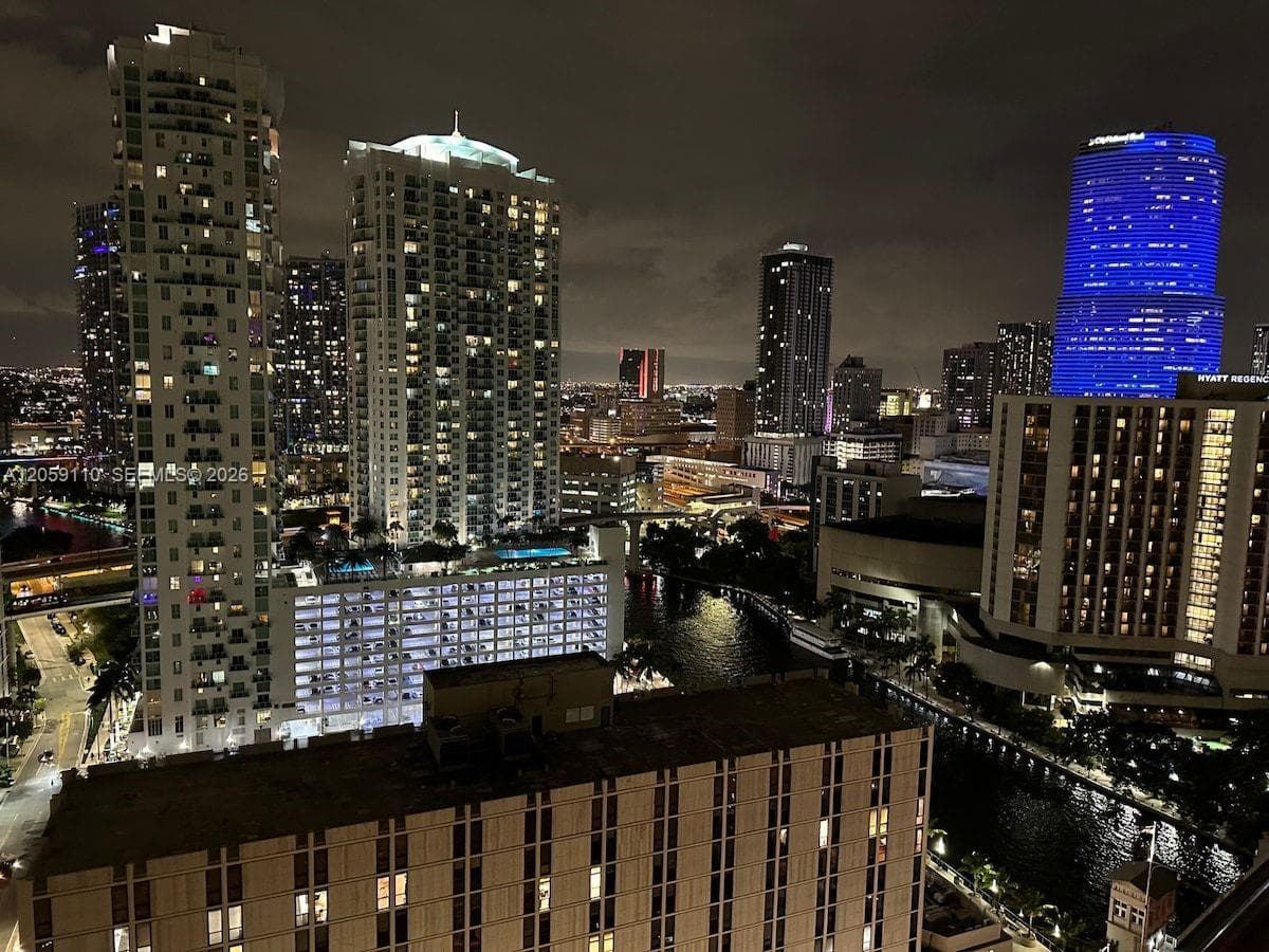 485 Brickell Ave # 2507, Miami, FL 33131