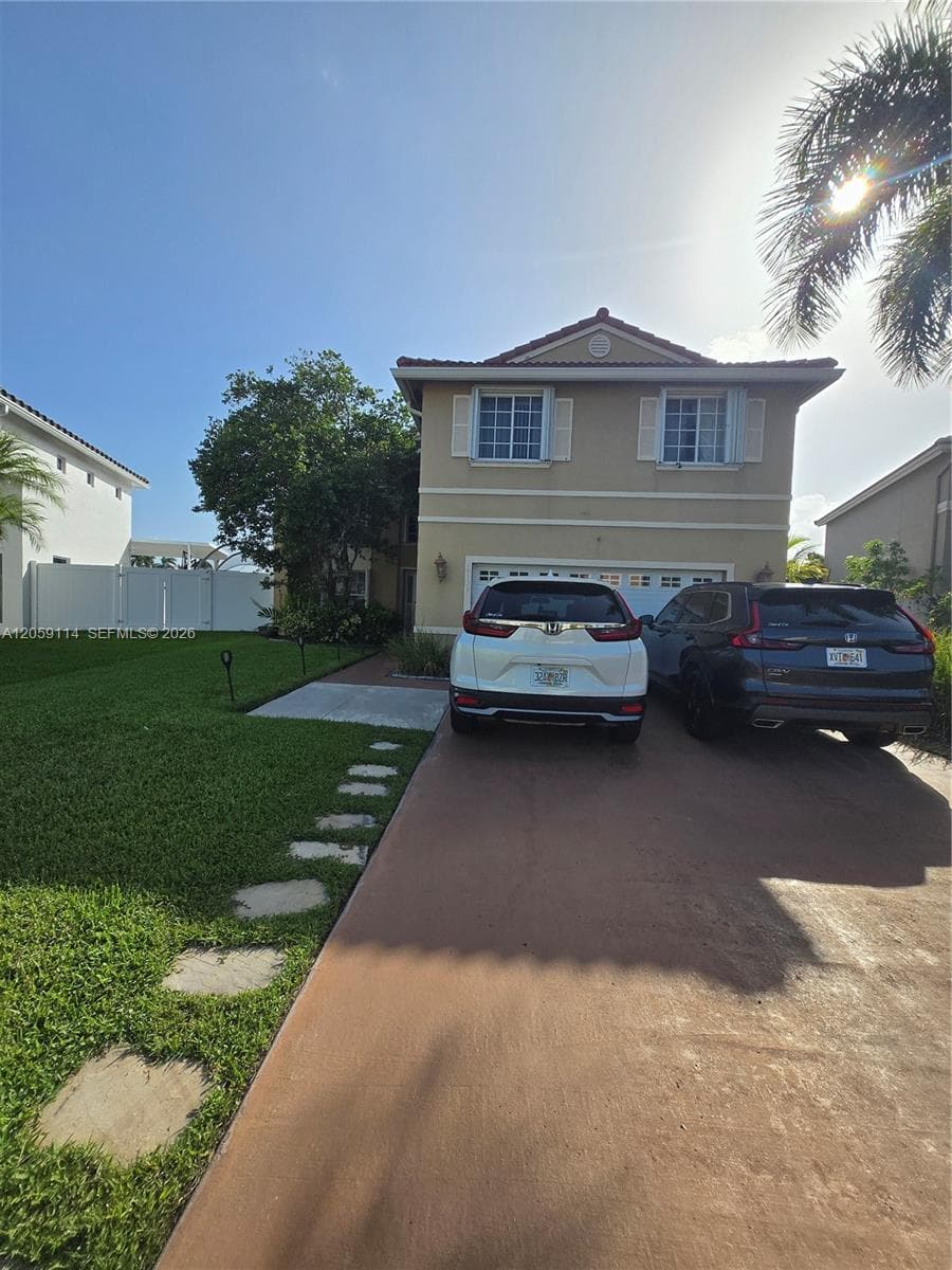 19130 NW 10th St, Pembroke Pines, FL 33029 photo 2