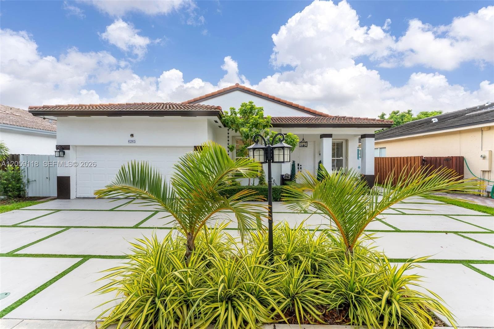 6265 SW 161st Pl, Miami, FL 33193 photo 2