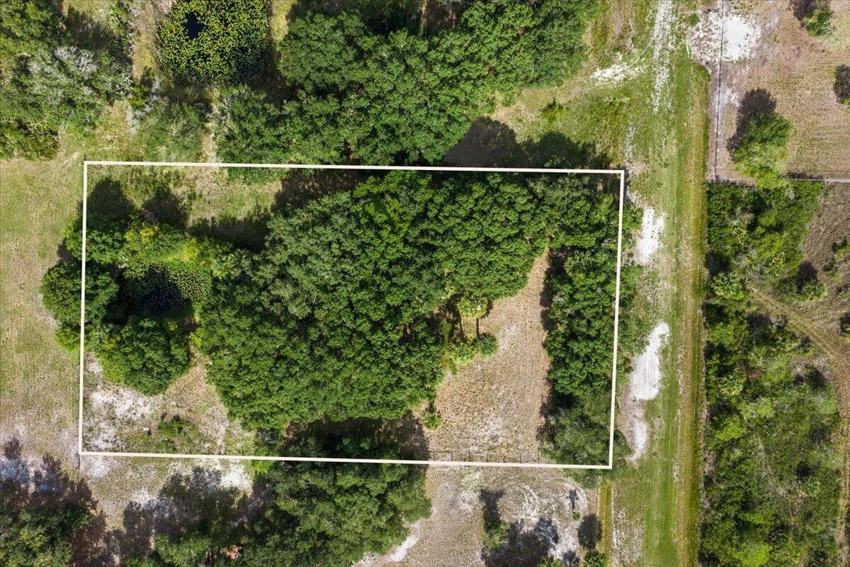 15320 NW 282nd Street, Okeechobee, FL 34972 photo 5