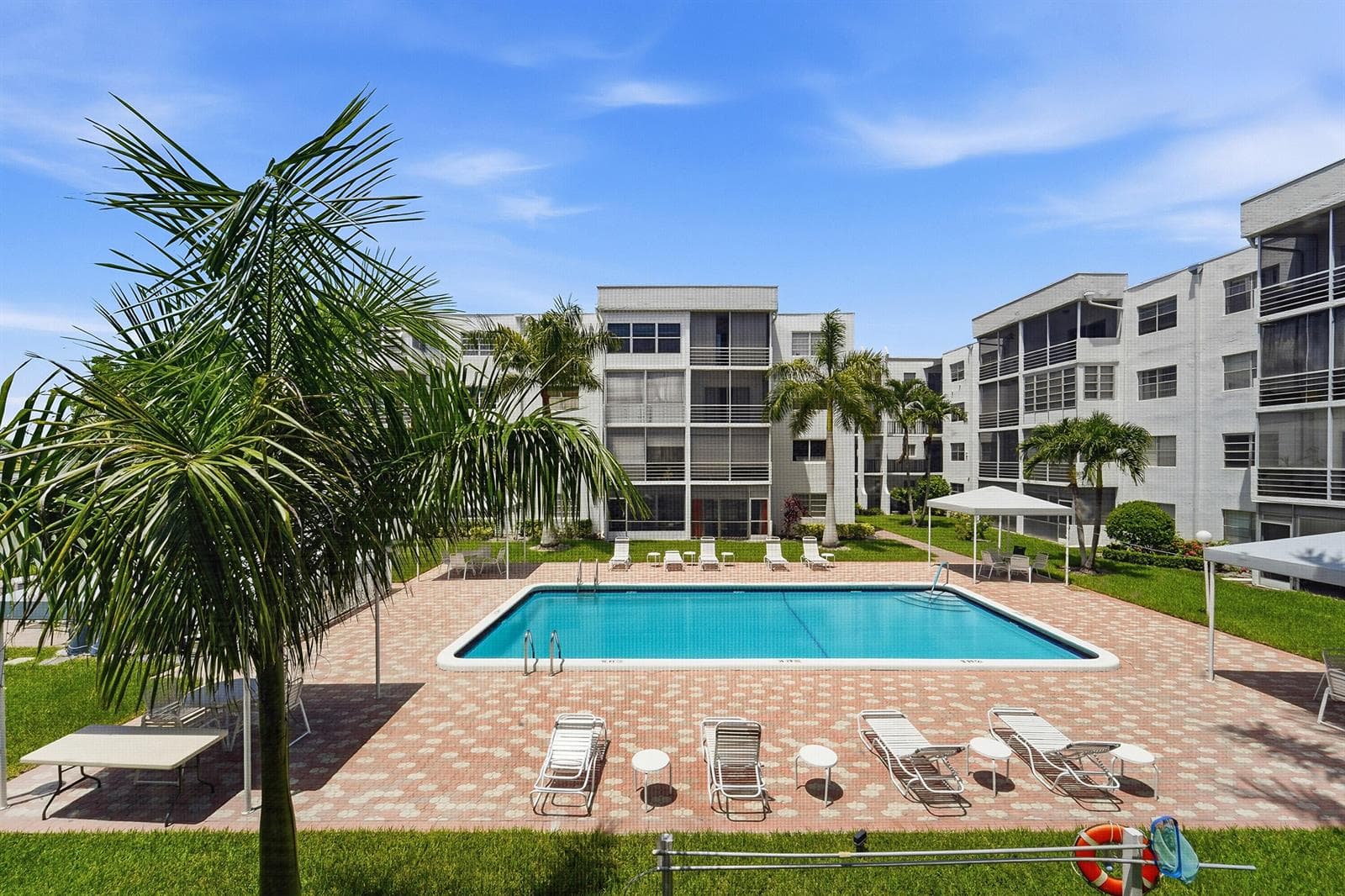 3000 E SUNRISE LAKES Drive E # 223, Sunrise, FL 33322