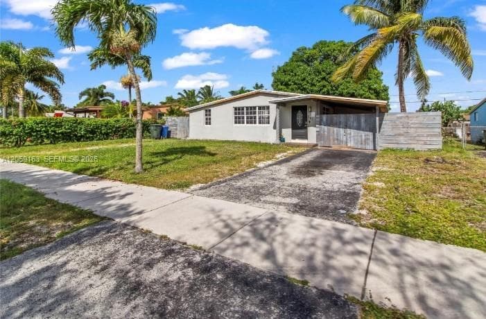 741 NE 58th St, Oakland Park, FL 33334
