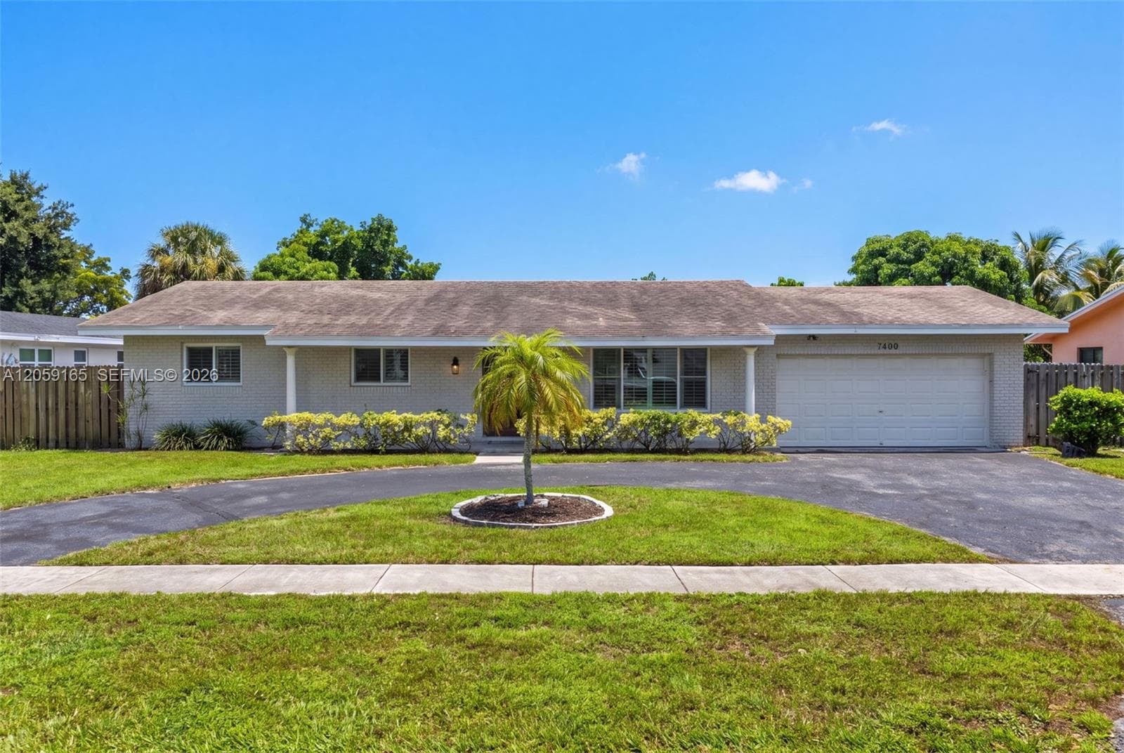 7400 NW 15th St, Plantation, FL 33313