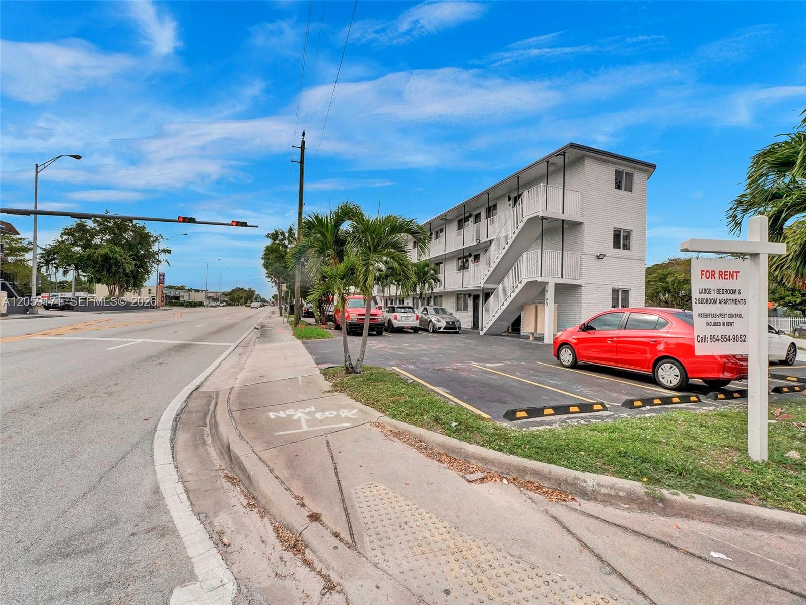 14190 W Dixie Hwy # 1, North Miami, FL 33161 photo 2
