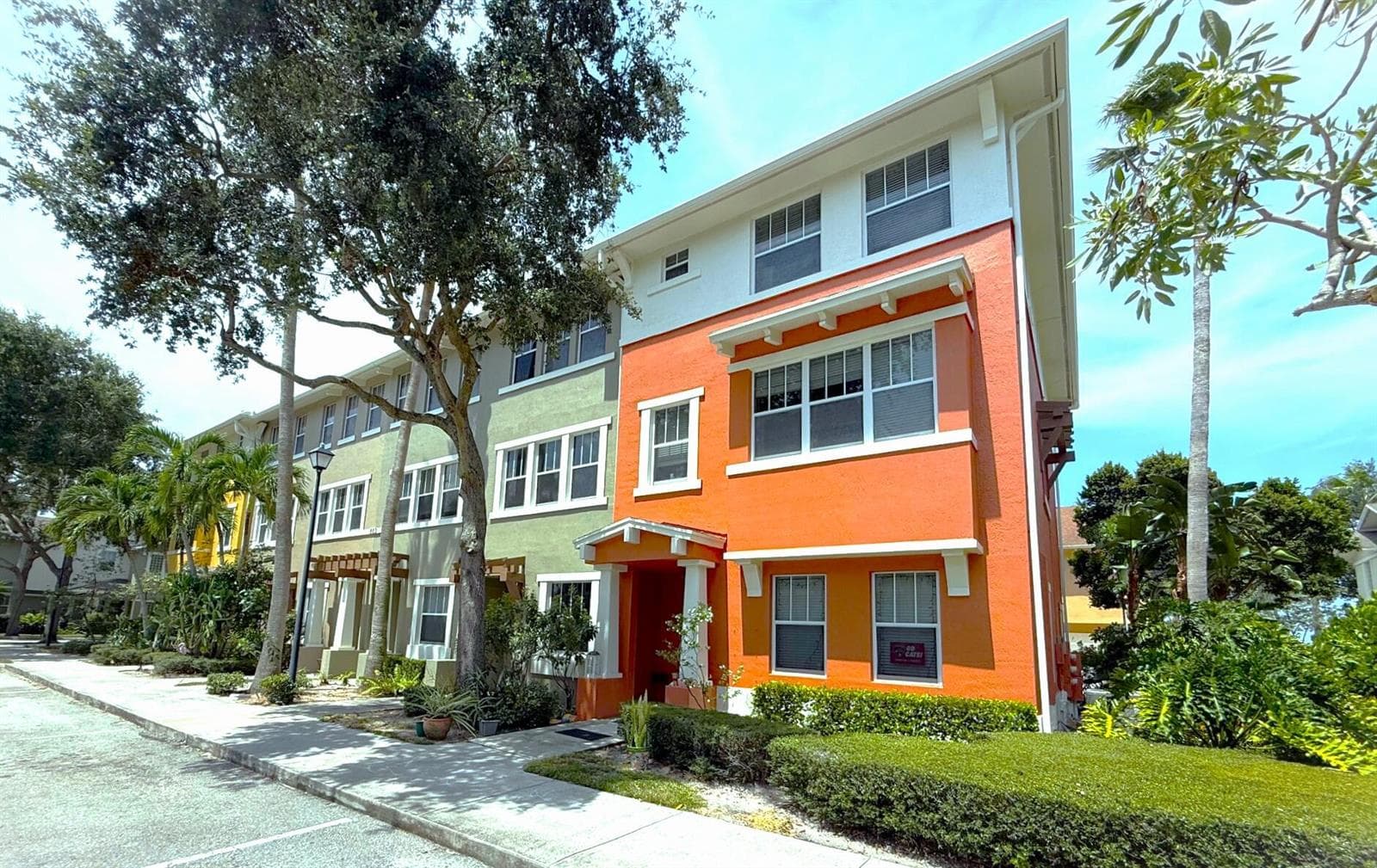 883 MILLBRAE Court # 6, West Palm Beach, FL 33401 photo 2