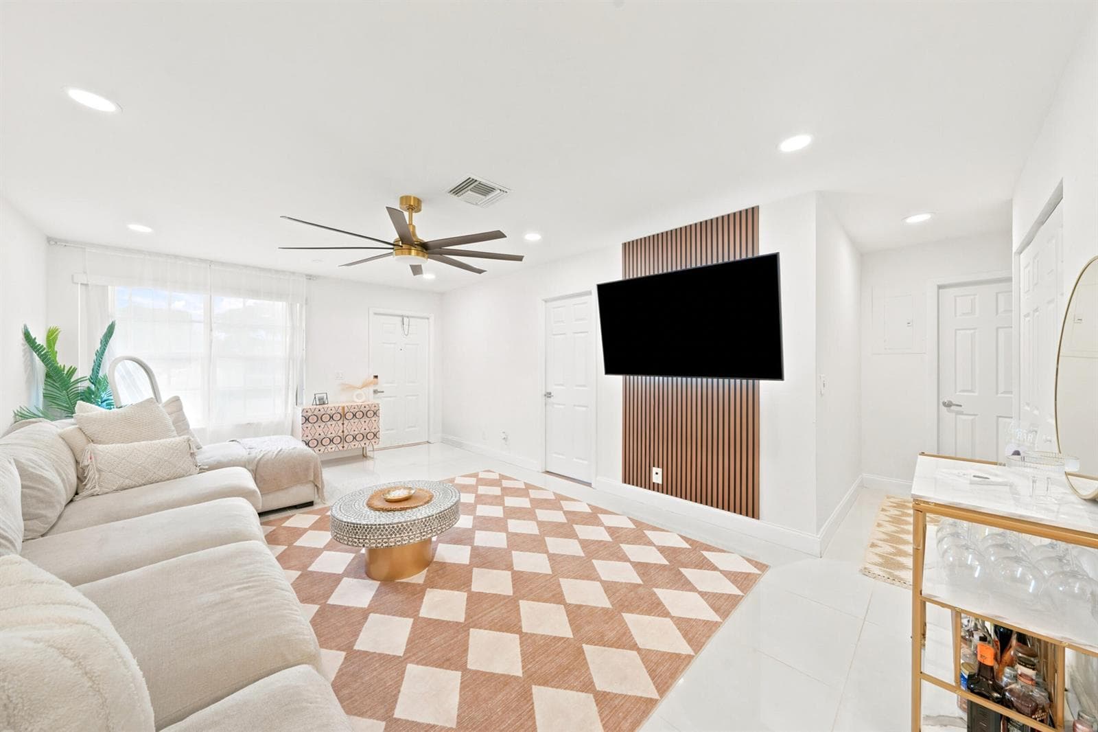 8026 SW 20TH Court, Davie, FL 33324 photo 2