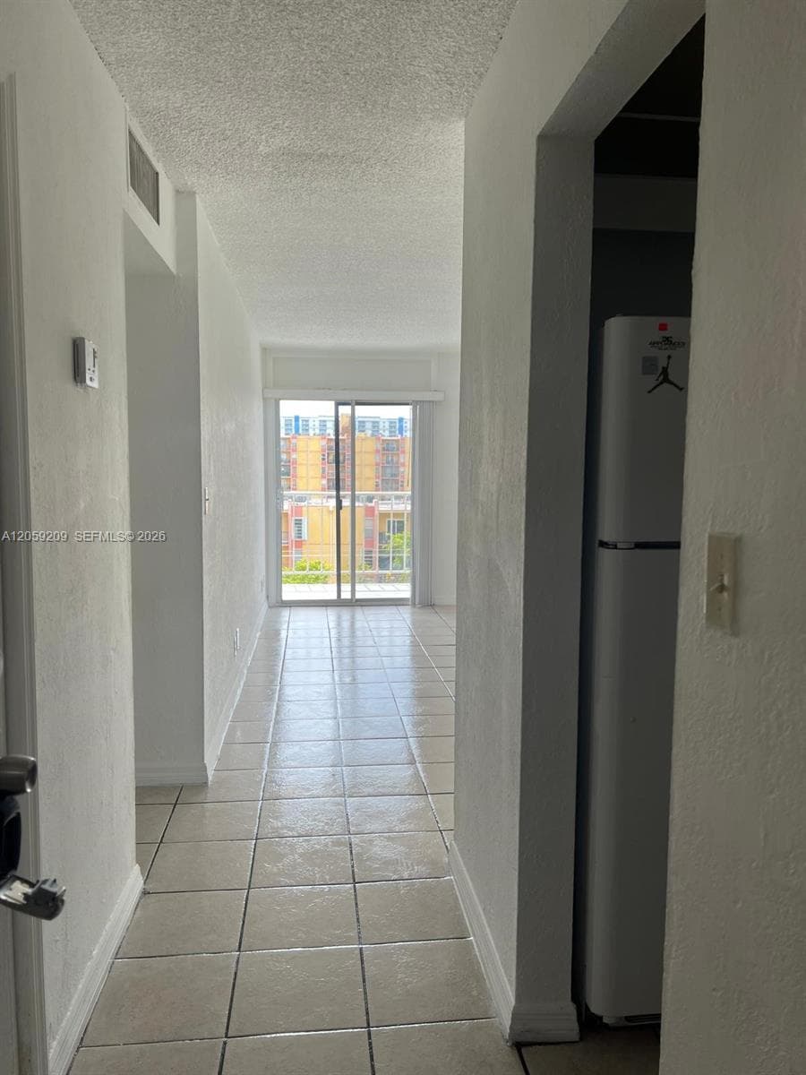 801 NW 47th Ave # W612, Miami, FL 33126 photo 4