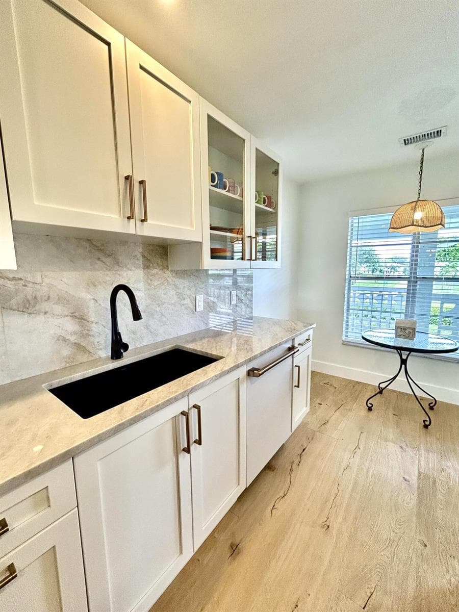 1030 Silk Oak Terrace # 203, Delray Beach, FL 33445 photo 2